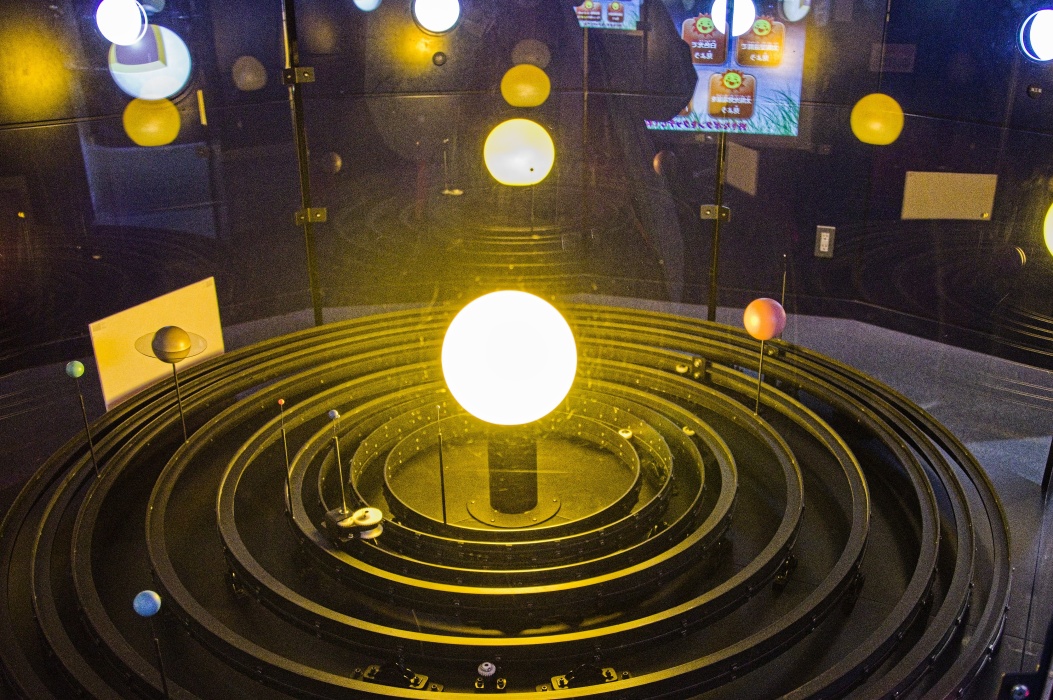 オーソドックスな太陽系プラネタリウム