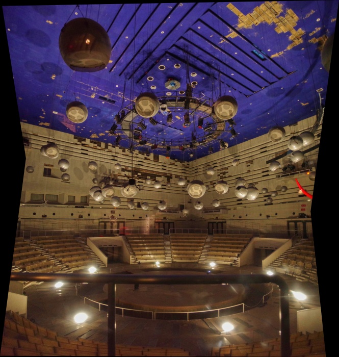 「鉄鋼館」のスペースシアター