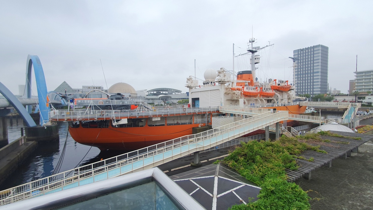 2代目南極観測船「ふじ」